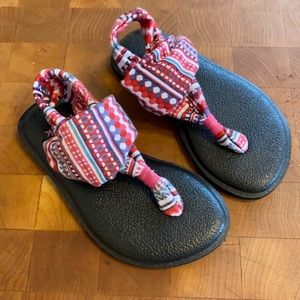 Sanuk size 7-8 toddler yoga Sling sandals (2 for $14 sale)